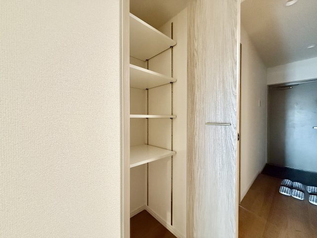ラビデンス宝神の内装