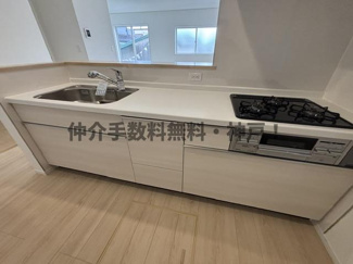 【キッチン】 | 神戸市西区池上5丁目 　新築戸建4号棟　仲介手数料無料！ | きれいなキッチンです