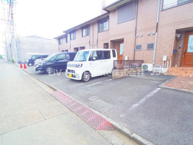 グレースハウスの駐車場