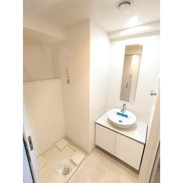 S-RESIDENCE神戸磯上通の独立洗面台