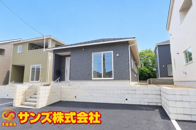郡山市田村町東山１丁目第1　　　５号棟　　　守山小学校、守山中学区の外観|南東側から見た外観