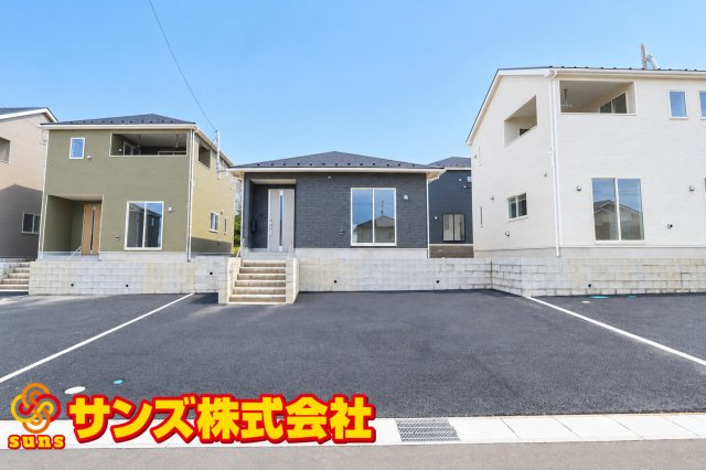 郡山市田村町東山１丁目第1　　　５号棟　　　守山小学校、守山中学区の外観|南側から見た外観