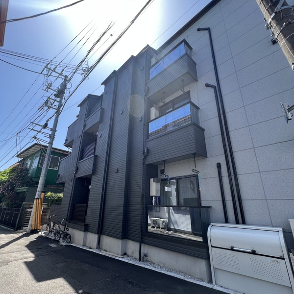 メルディア西府の外観
