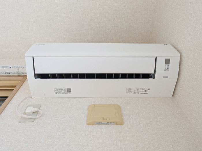 プロイド中央 ABCDEFGHのエントランス|エアコン