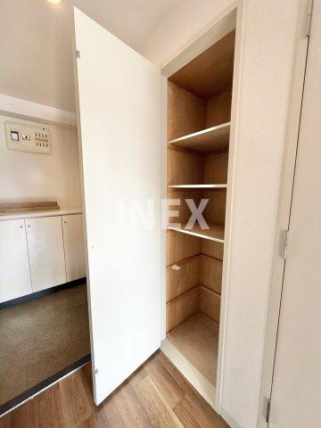横浜市港北区大豆戸町の賃貸マンションの収納