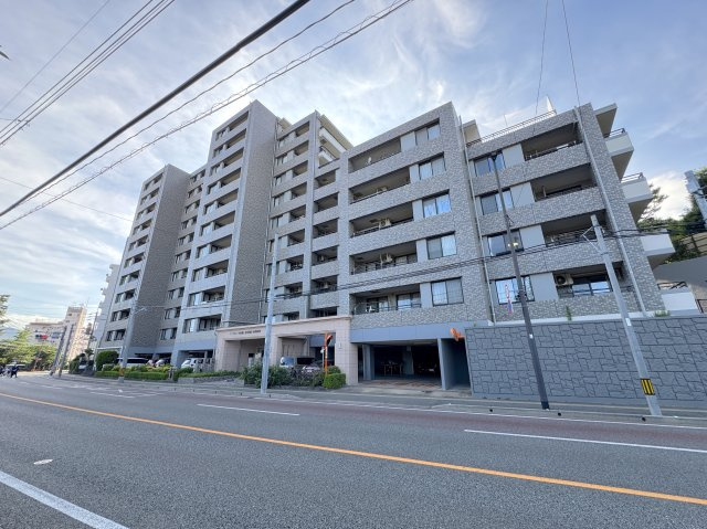 東峰マンション野間大池公園