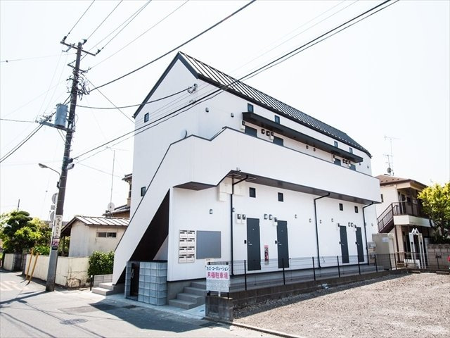 コティの外観
