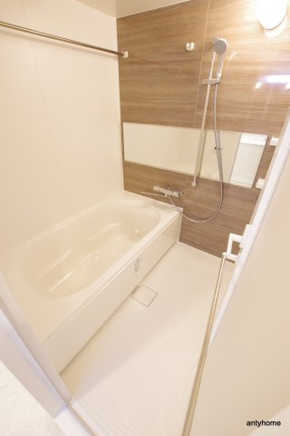 スプランディッド中之島ウエスト　仲介手数料無料の浴室