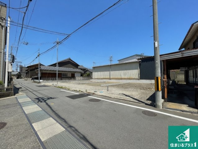 草津市矢倉　第1期　新築一戸建ての前面道路含む現地写真|現在建築中！落ち着いた街並みで新生活を始めることが出来そう！周辺の物件も併せてご紹介させて頂きます！