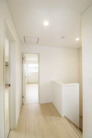 郡山市田村町東山１丁目第1　　　７号棟　　　守山小学校、守山中学区の内装