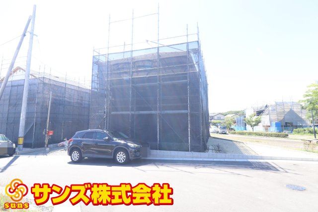 郡山市田村町東山１丁目第1　　　７号棟　　　守山小学校、守山中学区の外観|東側から見た外観