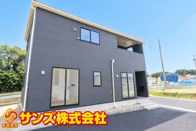 郡山市田村町東山１丁目第1　　　７号棟　　　守山小学校、守山中学区の外観|南西側から見た外観