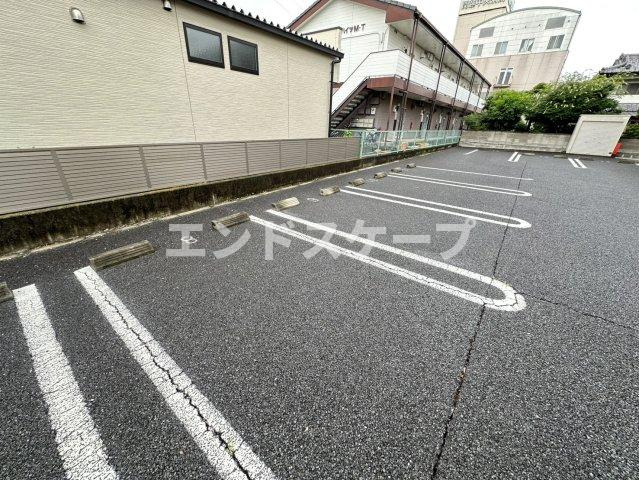 エスペランサアーク　Ａの駐車場|高崎、前橋のお部屋探しはエンドスケープまで！お客様の理想お聞かせ下さい♪
