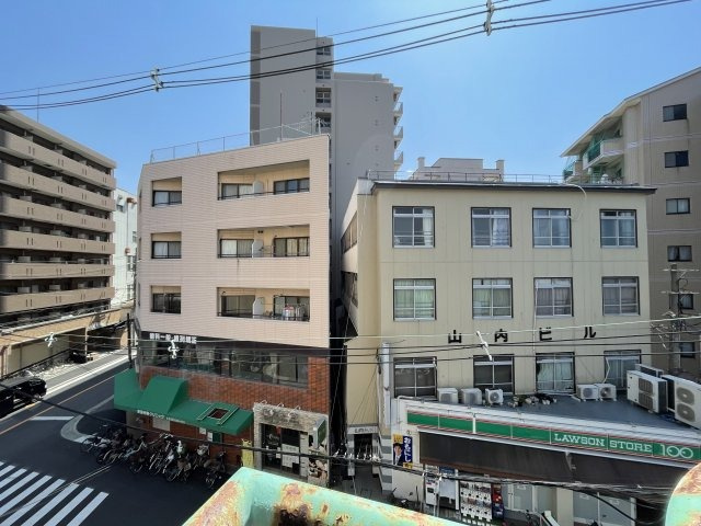 青山ハイツ淡路