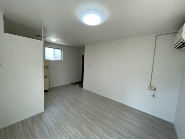 青山ハイツ淡路
