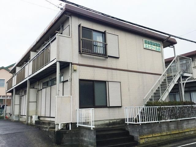 横浜市旭区中白根２丁目のアパートの外観