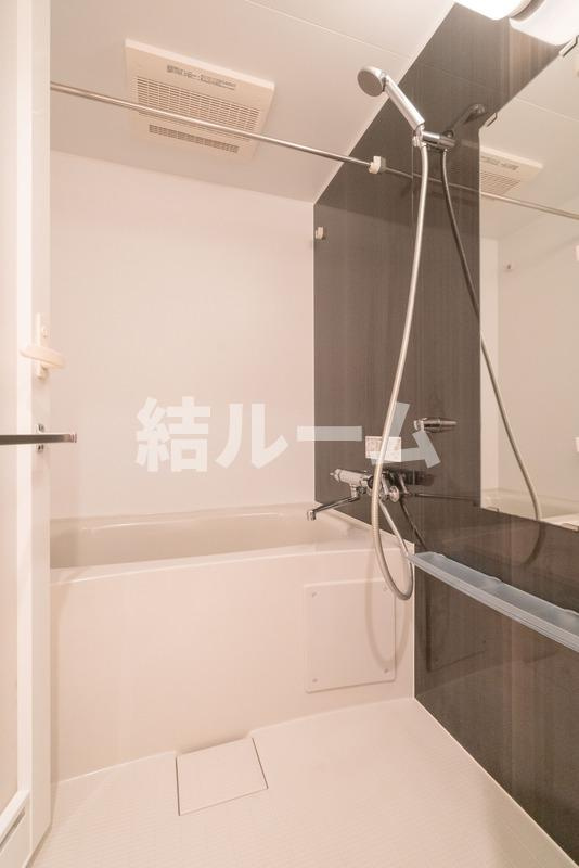 板橋区小茂根１丁目の賃貸マンションの浴室