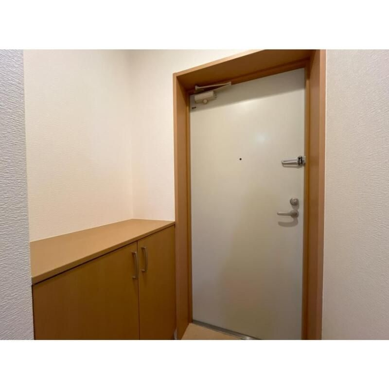 リタ　１ｓｔ．の玄関