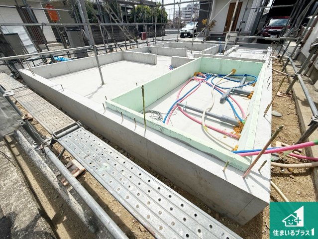 羽曳野市島泉　第2期　新築一戸建ての外観|現在建築中！落ち着いた街並みで新生活を始めることが出来そう！周辺の物件も併せてご紹介させて頂きます！