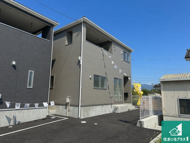 神戸市西区池上　第4期　新築一戸建ての外観|安心の10年保証！外観を美しく保ち、雨水で汚れを落とします！気になることがありましたら、お気軽にお問い合わせください！