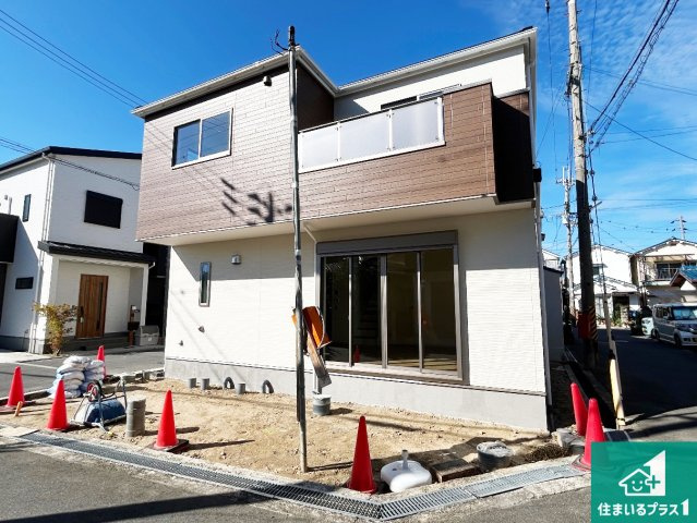 羽曳野市島泉　第2期　新築一戸建ての外観|現在建築中！落ち着いた街並みで新生活を始めることが出来そう！周辺の物件も併せてご紹介させて頂きます！