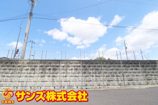 郡山市田村町東山１丁目第1　　　８号棟　　　守山小学校、守山中学区の外観|南側から見た外観♪