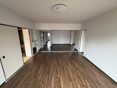【居間・リビング】 | エステート夏見住宅2号棟