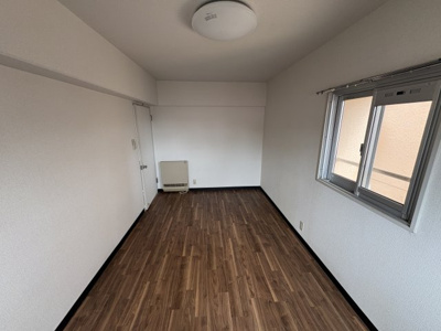 【洋室】 | エステート夏見住宅2号棟 | ゆったりした洋室です