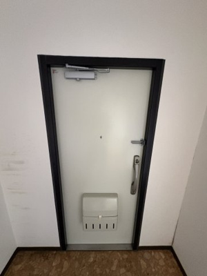 【玄関】 | エステート夏見住宅2号棟 | きれいな玄関です