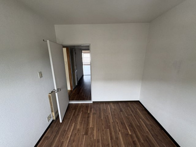 【洋室】 | エステート夏見住宅2号棟 | スタンダードな洋室です