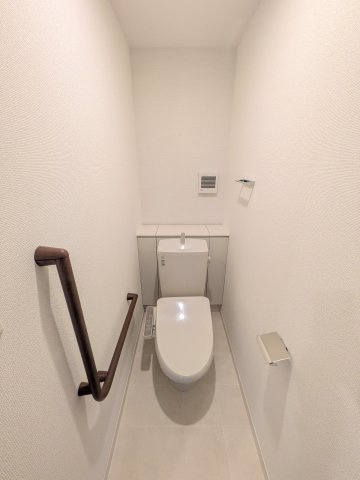 リバティハイツCのトイレ