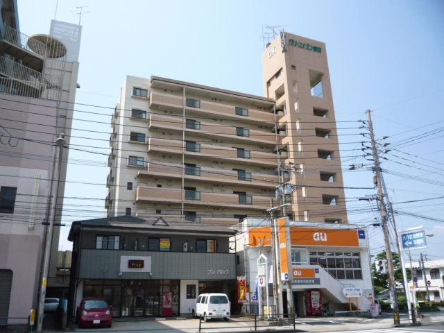 【外観】グリーンメゾン鶴羽