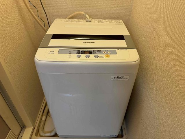 レオパレスプレージュのその他|※同タイプ部屋の写真となります（洗濯機）