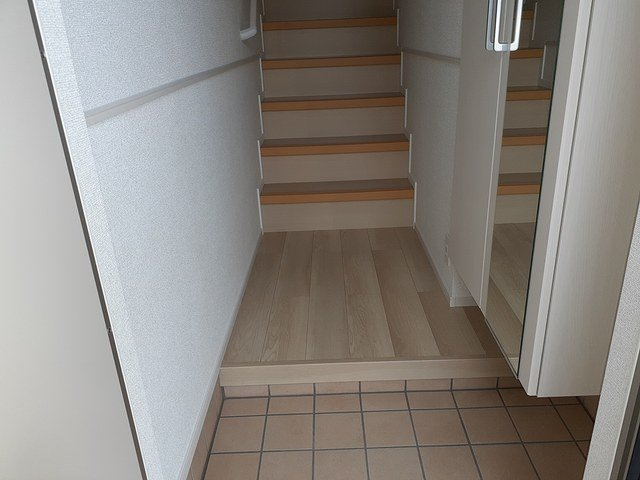 ブライト　スクエアⅢの玄関|毎日通る玄関はこちらです