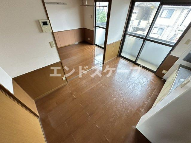 クローバーハイツ　Ｂの居間・リビング|高崎、前橋のお部屋探しはエンドスケープまで！お客様の理想お聞かせ下さい♪