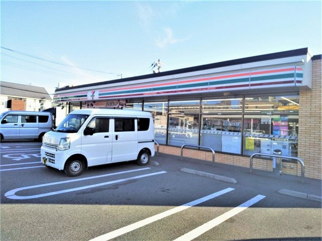 レオネクストシャンブルの周辺