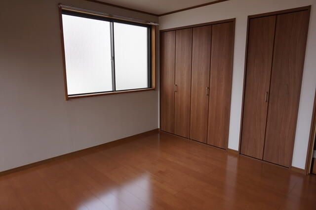 八千代市勝田台１丁目の店舗事務所の内装