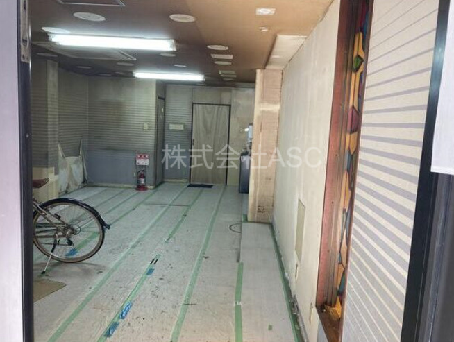 杉本マンション貸店舗・事務所の洋室