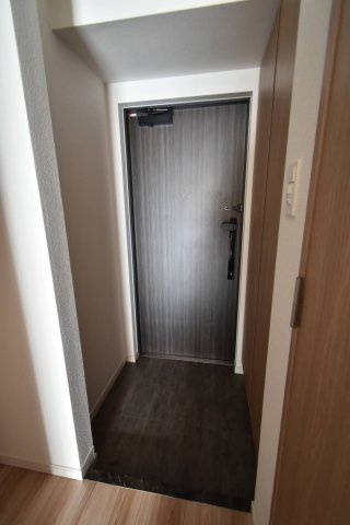 ラグゼナ上前津の玄関