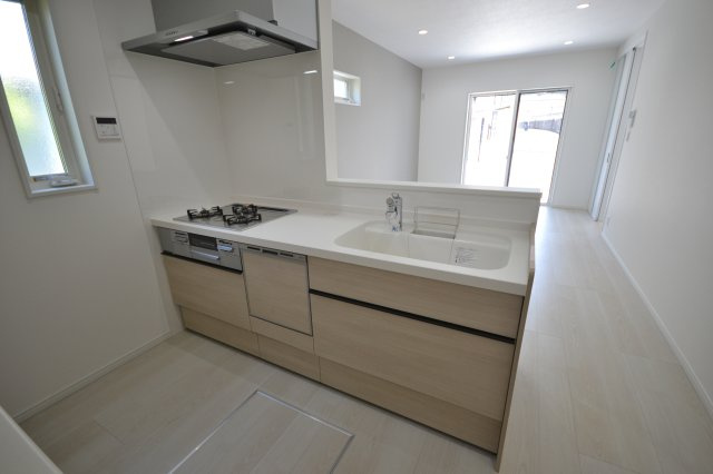 堺市西区上野芝向ヶ丘町4丁　新築戸建のキッチン
