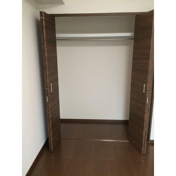 リーブル　桃山の収納