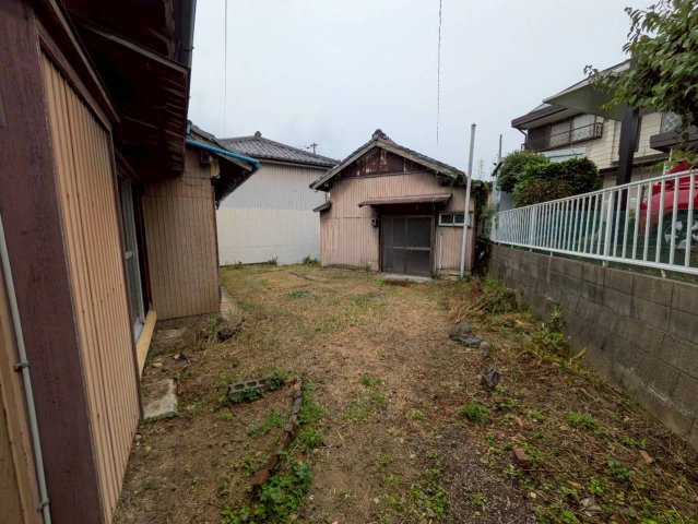 武豊町山ノ神戸建の庭