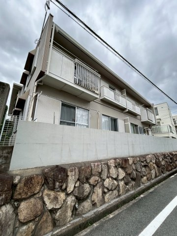 シャルマンハイツ魚崎の外観