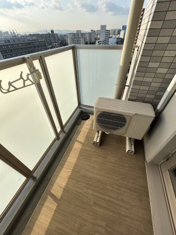 エスリードレジデンス大阪ウエストコートのバルコニー