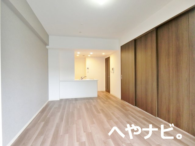 【居間・リビング】 | S-RESIDENCE茶屋ヶ坂East | ★13.4帖のリビング