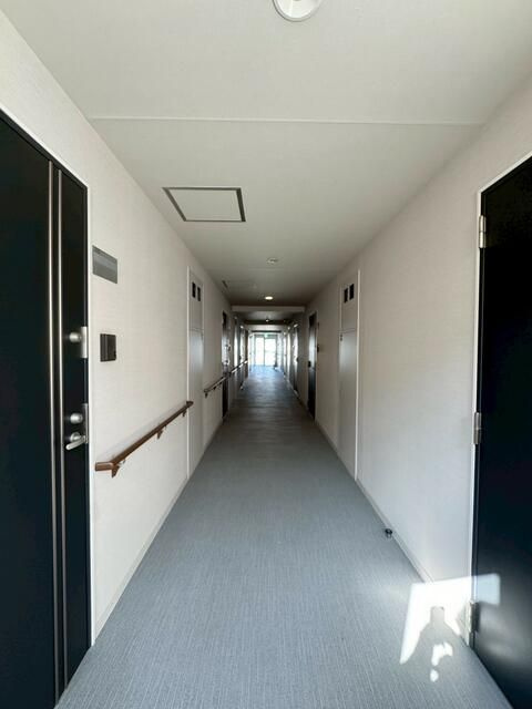 ＡＬＢＡのロビー