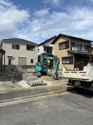 【外観】 | 大津市真野5丁目8-8　新築戸建 | 2026年6月撮影、外観(工事中)