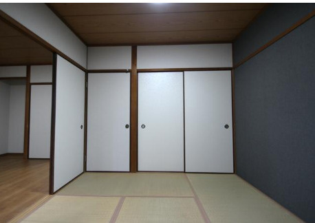 岡の上ハイツの和室