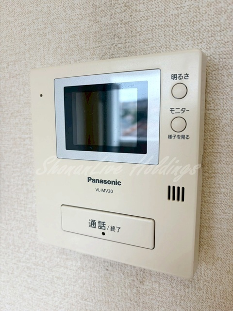 ラウレアのセキュリティ|モニター付きインターホンでセキュリティ安心♪