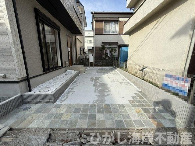 茅ヶ崎市高田2丁目　新築戸建　の駐車場|駐車スペース